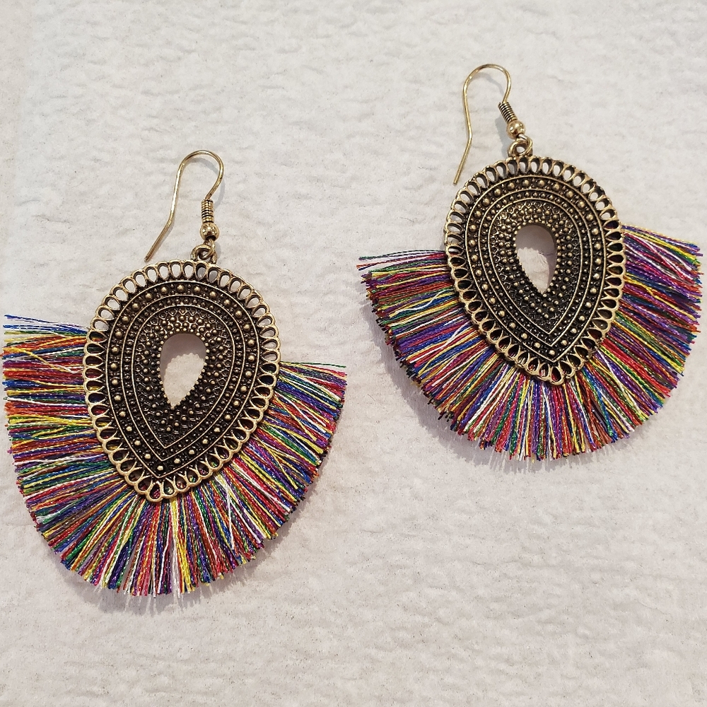 Multicolor earrings